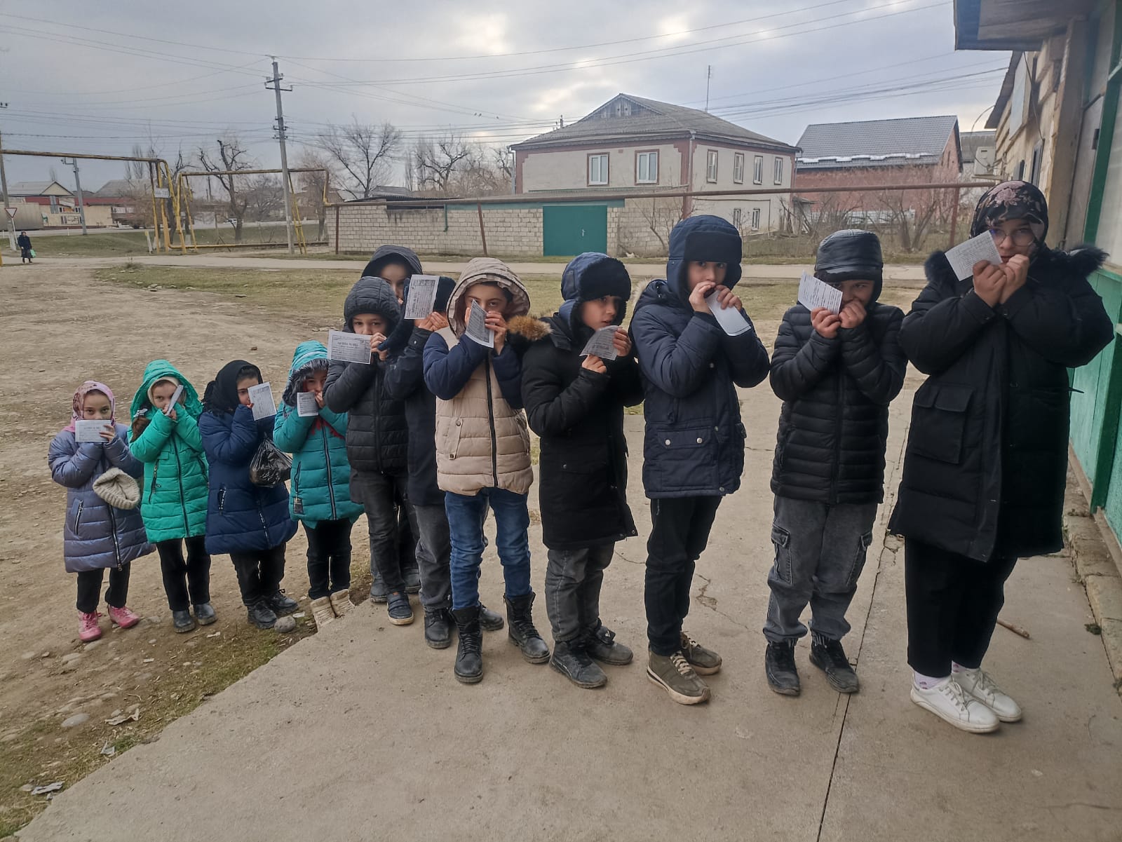 Всероссийскую акцию памяти &amp;quot;Блокадный хлеб&amp;quot;. провели активисты  &amp;quot;Движения Первых&amp;quot;  МКОУ &amp;quot; Новомакинская СОШ&amp;quot; Возложение цветов к обелиску в рамках Плана мероприятий 80-й годовщины полного снятия блокалы Ленинграда. Куратор Рагимова М.А..